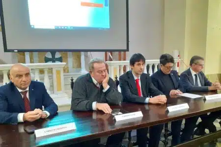 Confindustria Toscana Sud e Università di Siena lanciano “Uni-verso-Impresa”