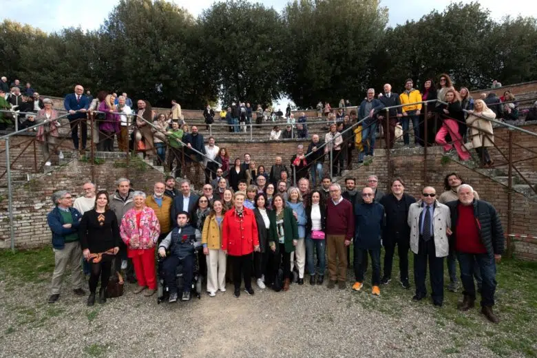 La Fortezza per il lancio delle tre liste a sostegno di Anna Ferretti Presentazione candidati liste per Anna Ferretti alla Fortezza