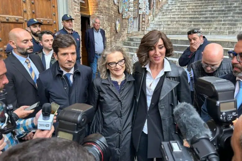 Siena, Nicoletta Fabio e il ministro Bernini: “Le Università siano ‘impresa’, diamo ai giovani la possibilità di mettere in campo ciò che imparano”