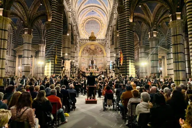 Il “Franci On” continua con l’omaggio a Santa Caterina nel Duomo di Siena