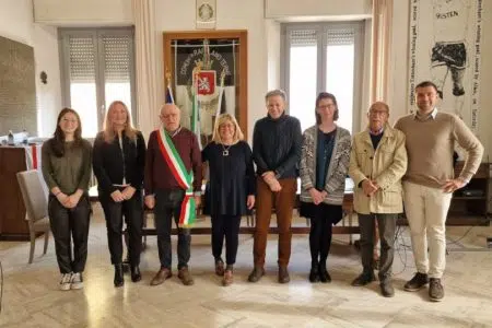 Rapolano Terme: firmato il Patto educativo di comunità che unisce Comune, scuola e associazioni