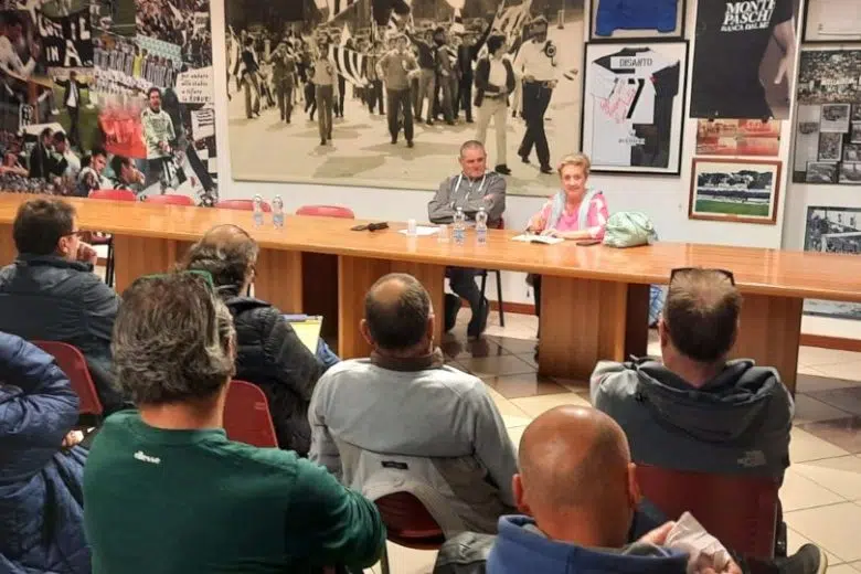 Anna Ferretti: “Il calcio a Siena merita rispetto” Anna Ferretti incontra i Fedelissimi