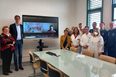 Sala di multi-videoconferenza all’Oncologia di Nottola: spinta al teleconsulto e all’integrazione Sala multi-conferenze Oncologia di Nottola