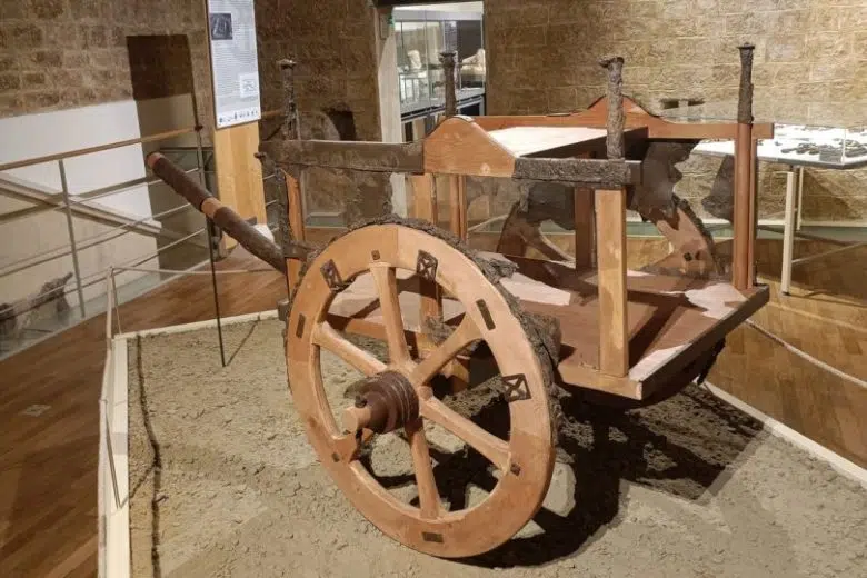 Castelnuovo Berardenga riscopre le origini partendo dagli Etruschi Il calesse etrusco del Poggione