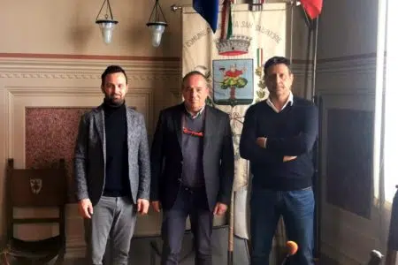 Abbadia San Salvatore: riapre il punto di consegna dei kit porta a porta e 6Card Incontro su porta a porta al Comune di Abbadia San Salvatore
