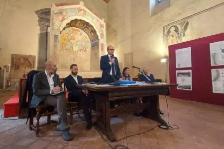 Contratto fiume Elsa: i Comuni dei territori di Siena, Firenze e Pisa Comune di San Gimignano, contratto fiume Elsa
