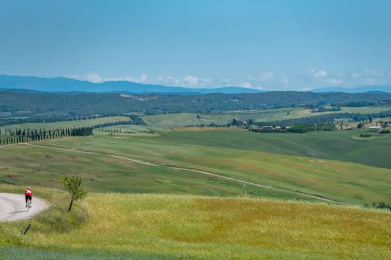Eroica Montalcino, ciclista in campagna