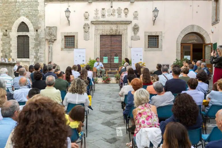 Roberto Cingolani a La Terrazza di San Casciano dei Bagni La Terrazza a San Casciano dei Bagni