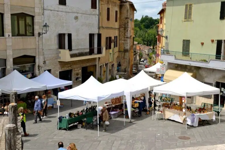 Ad Asciano torna il Mercatino delle Crete Senesi di primavera Mercatino della Crete Senesi ad Asciano