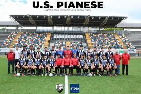 Alla Pianese i play-off di Serie D: sconfitto il Poggibonsi La squadra della Pianese al completo
