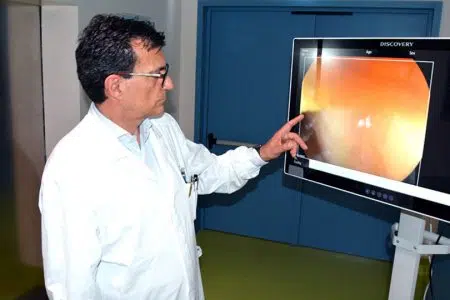 Donazione del Rotary Siena per la Gastroenterologia ed Endoscopia operativa dell’Aou Senese Donazione Rotary Siena all'aou Senese, il dottor Raffaele Macchiarelli