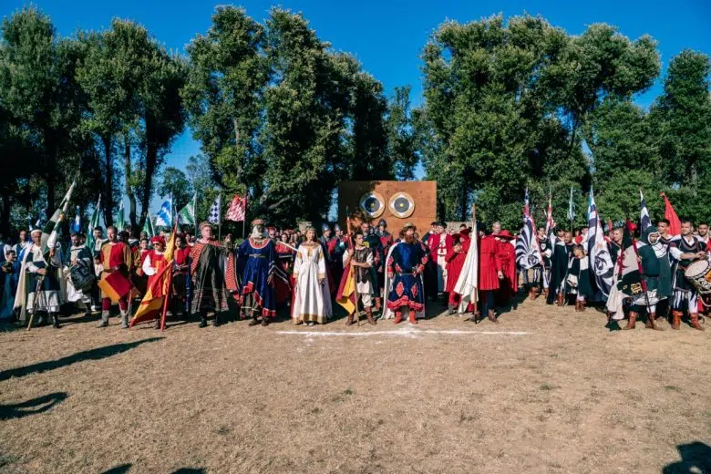 Festa del Barbarossa, per San Quirico d’Orcia domenica le sfide Festa del Barbarossa a San Quirico d'Orcia