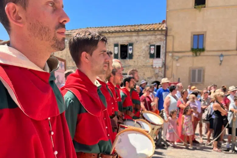 Festa Medievale di Monteriggioni, tamburini