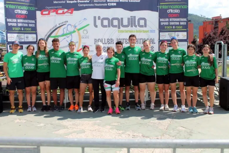 Mens Sana Pattinaggio Corsa oro al Campionato italiano maratona Gli atleti della Mens Sana Pattinaggio Corsa ai Campionati italiani maratona