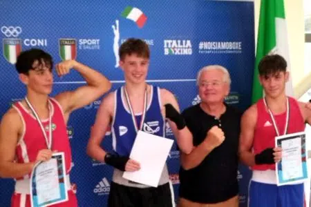Boxe Siena Mens Sana: Alessandro Bramerini vince il trofeo Mura Alessandro Bramerini sul podio del Trofeo Mura
