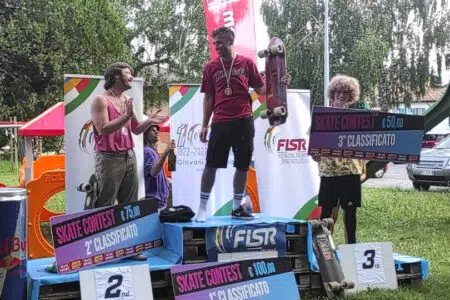 Mens Sana, downhill: Stefano Barbizzi campione italiano longboard Stefano Barbizzi sul podio ai Campionati italiani downhill