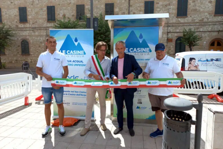 Inaugurata la nuova casina dell’acqua a Buonconvento Inaugurazione della casina dell'acqua a Buonconvento