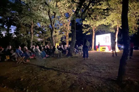 Castelnuovo, al via Cinegeggiano 2023: tre serate con il grande cinema d’autore Cinegeggiano, cinema all'aperto a Geggiano nel comune di Castelnuovo Berardenga