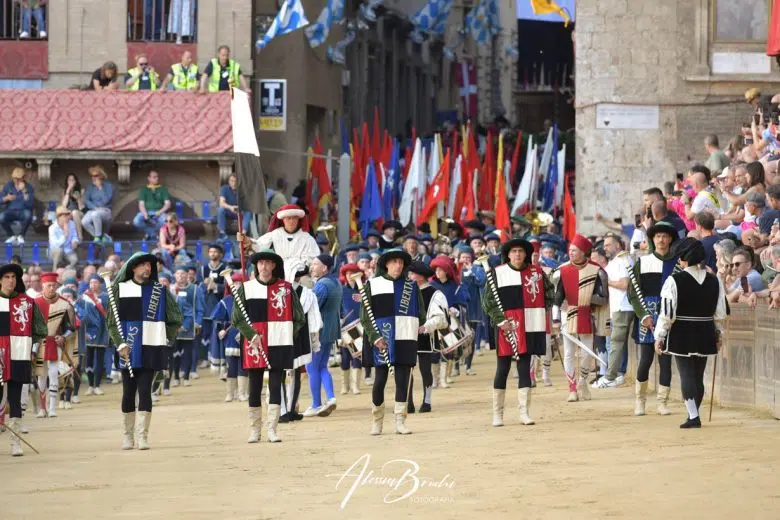 Rinnovo costumi Corteo Storico del Palio, costituita la Commissione di studio Corteo storico Palio di Siena del 2 luglio 2023
