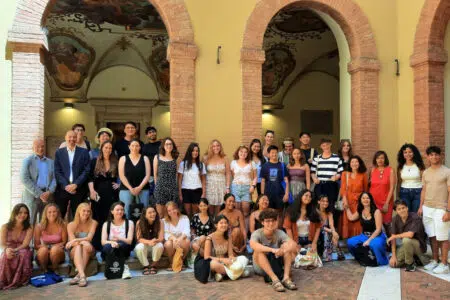 Aperta all’Università di Siena la Harvard Summer School “Beauty, innovation and sustainability’’ L'incontro con gli studenti della Harvard Summer School dell'Università di Siena