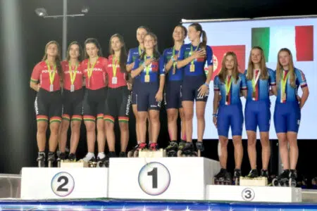 Europei pattinaggio corsa: l’Italia conquista altre cinque medaglie grazie ai biancoverdi della Mens Sana Mens Sana Pattinaggio Corsa ai Campionati europei, podio femminile