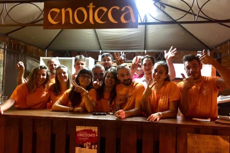 "Festa del Vino e del Buglione" a Palazzone, ragazzi enoteca