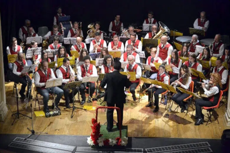 Concerto della Banda di Sarteano tra Mina, Caselli e Fellini Banda musicale di Sarteano