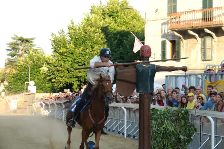 Giostra del Saracino 2023 di Sarteano. giostratore San Martino