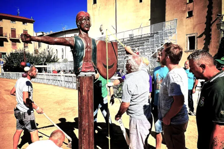Giostra del Saracino di Sarteano, misurazione anello