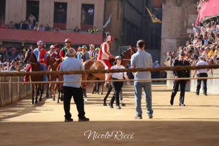 La seconda prova del Palio di Siena del 16 agosto 2023 – FOTO Palio di Siena del 16 agosto 2023, seconda prova