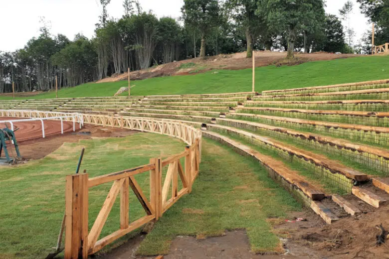 Parco tematico equestre di Piancastagnaio, lavori tribune