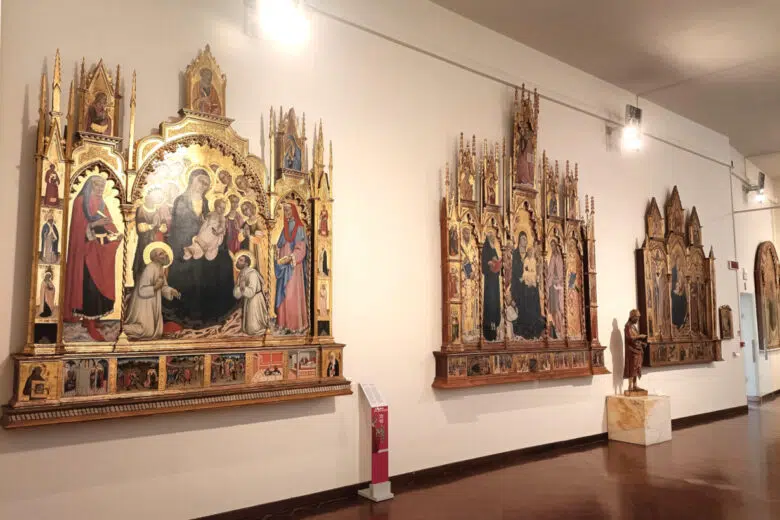 Fine settimana ad ingresso gratuito in Pinacoteca, al Museo Archeologico e a Villa Brandi Pinacoteca di Siena, opere