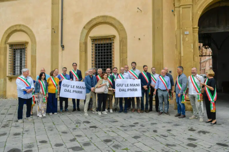 Pnrr, presidio Sindaci alla Prefettura di Siena