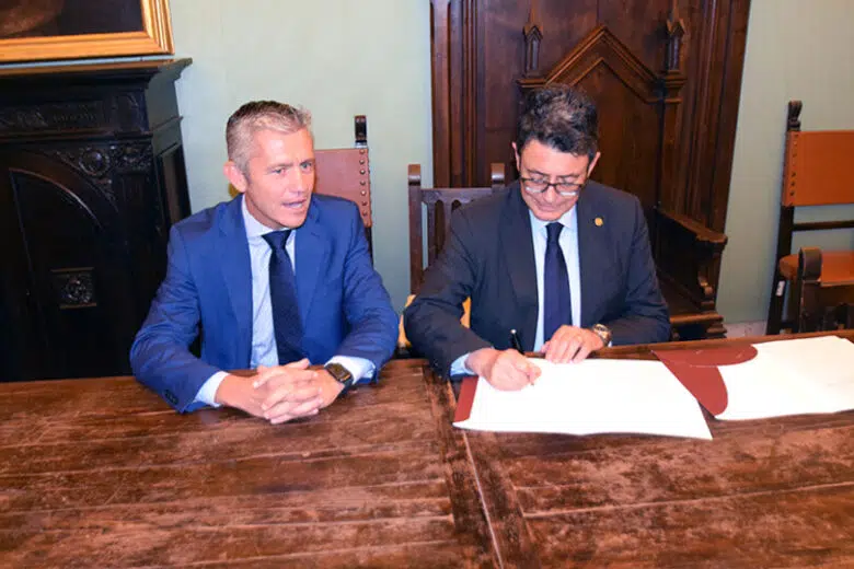 Rapporti internazionali: protocollo tra Aous e Università di Siena Antonio Barretta e Roberto Di Pietra