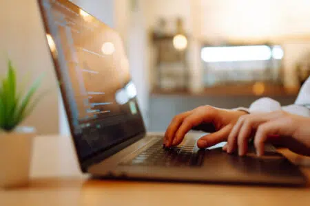 “InFormazione digitale”, incontri gratuiti della Camera di Commercio di Siena Corso formazione digitale, pc