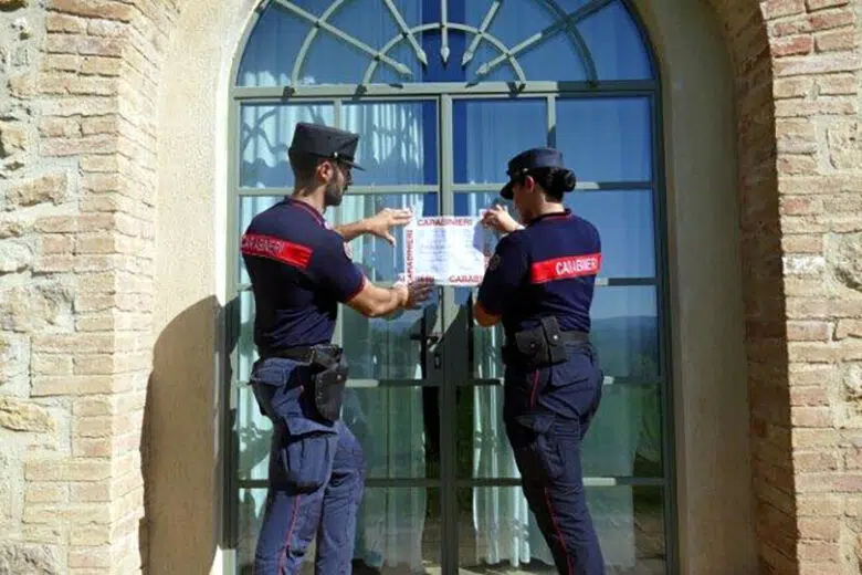 Complesso immobiliare sequestrato per pericoli strutturali dai Carabinieri Forestali Seqquestro complesso immobiliare a Trequanda