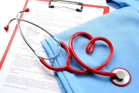 Cardiologia, open day a Montalcino e Monteroni d’Arbia Cardiologia, stetoscopio, cuore
