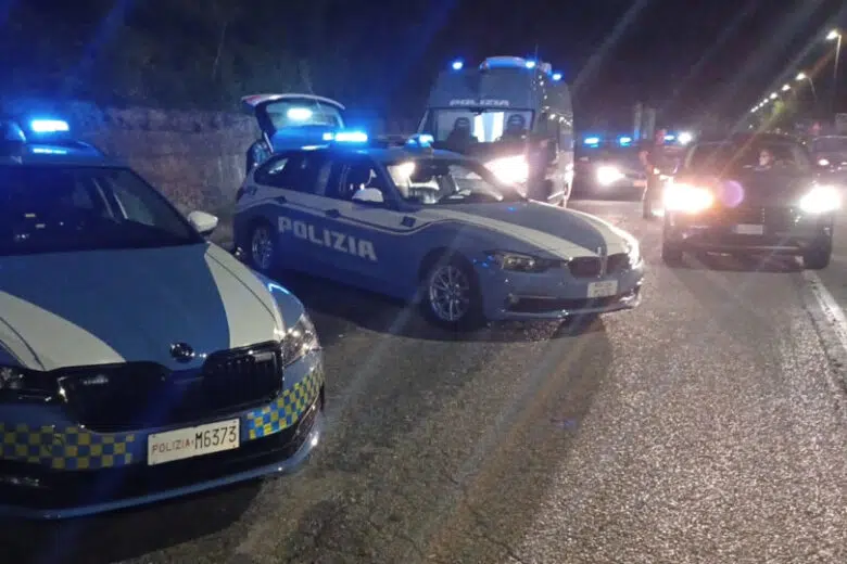 Polizia Stradale di Siena, posto di controllo notturno