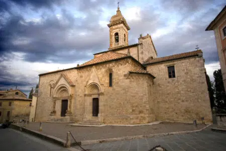 Montepulciano, una pubblicazione per riscoprire le pievi della Toscana Collegiata Santi Quirico e Giulitta e San Quirico d'Orcia
