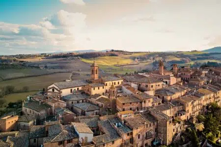 Confesercenti Siena – Torrita sostiene la rigenerazione del commercio Torrita di Siena, panorama