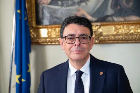 MPS, Di Pietra: “Non si gioca con la storia e non si gioca con il futuro” Roberto Di Pietra