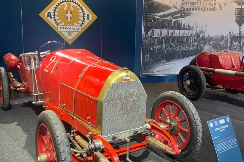 Aci Siena con Aci Storico ad Auto e Moto d’Epoca di Bologna Aci Siena con Aci Storico al salone dell'Auto e Moto d'epoca di Bologna