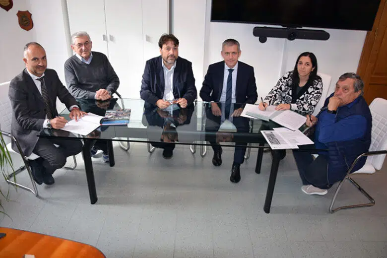 Aou Senese e Università per Stranieri di Siena: protocollo d’intesa per la donazione di sangue Firma protocollo intesa tra Aou Senese e Università per Stranieri di Siena