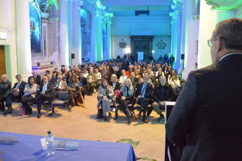 Borse di studio: Banca Centro Toscana Umbria premia 97 studenti Consegna borse di studio di Banca Centro Toscana Umbria