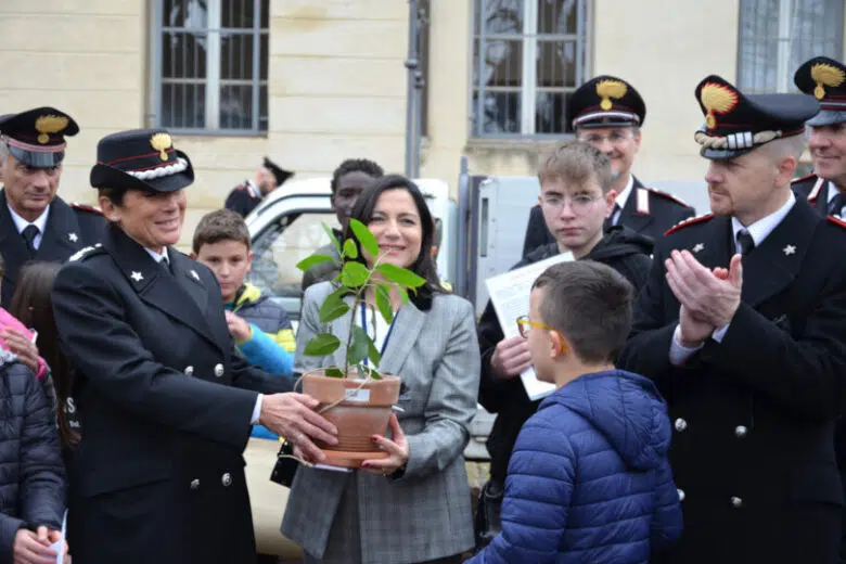 Carabinieri Forestali di Siena, consegna Giornata dell'Albero