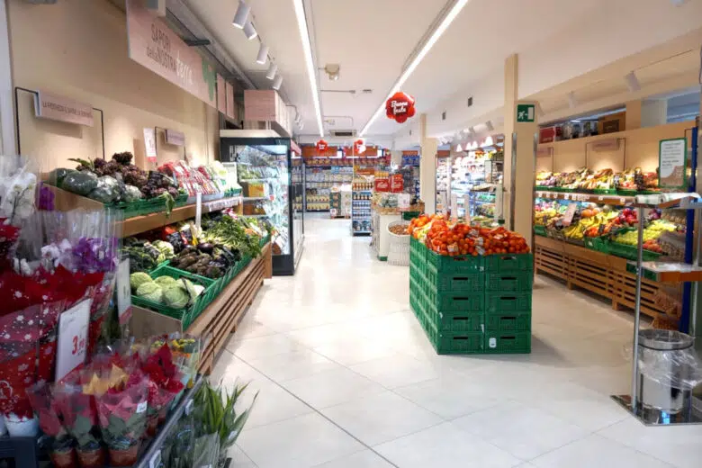 Conad di via Roma a Piancastagnaio, interno