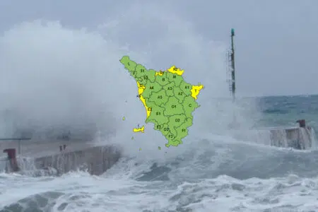 Martedì 14 novembre allerta gialla in parte della Toscana per mareggiate e vento Allerta meteo codice giallo per mareggiate e vento in Toscana