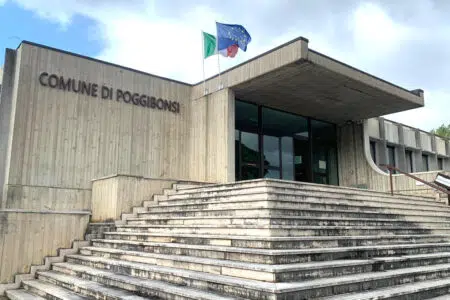 “Come va a scuola?” A Poggibonsi si parla di orientamento scolastico e relazioni familiari Poggibonsi, palazzo comunale in via Volta