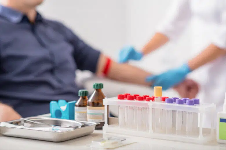 AOU Senese: chiusi i punti prelievi sabato 2 maggio Prelievo sangue, provette