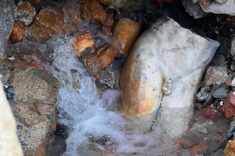 Nuova scoperta a San Casciano dei Bagni, dall’acqua un Apollo in marmo alto due metri – FOTO San Casciano dei Bagni, scavi 2023. scoperta statua Apollo